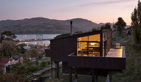 Houzz Tour: Expansive Harbour Views From a House on Stilts