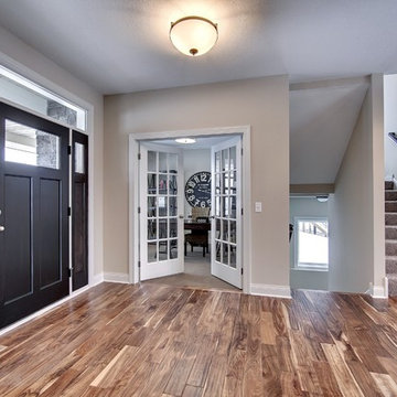 Front Entryway – Bay Lake Reserve Model – 2014 Spring Parade of Homes