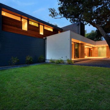 Main Stay House