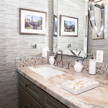 Memorial Residence Upstairs Guest Bathroom