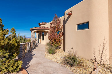 Entryway - modern entryway idea in Albuquerque
