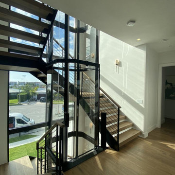 KMG (KEVIN) CONTRACTOR  MATT POST STAIR INSTALLER