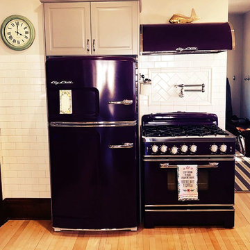 Big Chill Original Retro Refrigerator