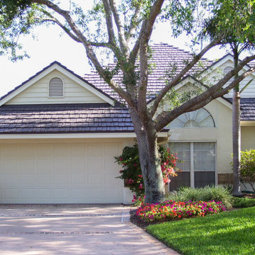 Metal Roofing - Classic Manor Shake in Shake Gray