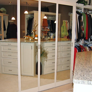 Master Closet/Dressing Room