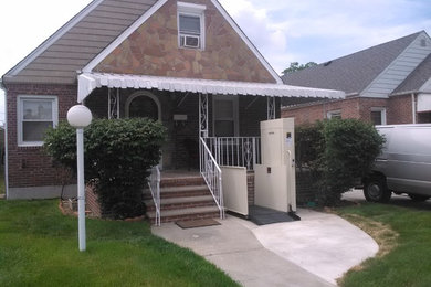 Inspiration for an exterior home remodel in Detroit
