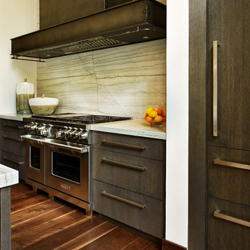 Contemporary Kitchen