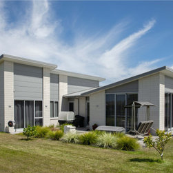 Premier Estate Brick in White - Products