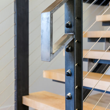 HONORABLE MENTION: June 2017 - Floating Stair Detail