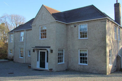 This is an example of a classic house exterior in Buckinghamshire.