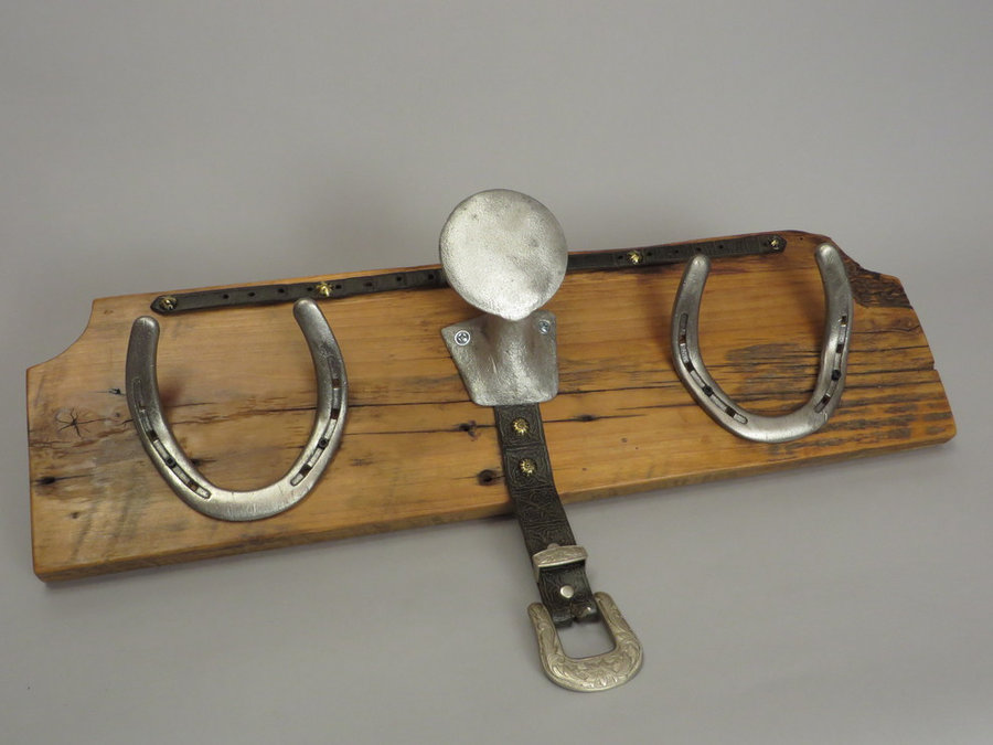 #R15070 Coat Rack Reclaimed Poplar, Saddle Horn, horseshoes, leather.