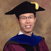 Yun Ouyangs foto
