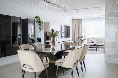 Design ideas for a contemporary dining room in Frankfurt.