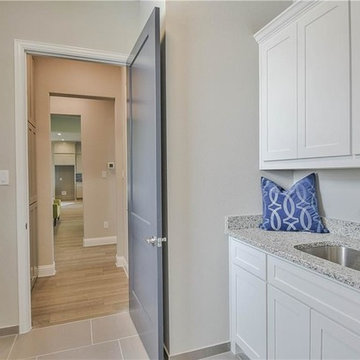 1320 Amsterdam Ct, Granbury, TX