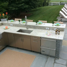 Outdoor Kitchen