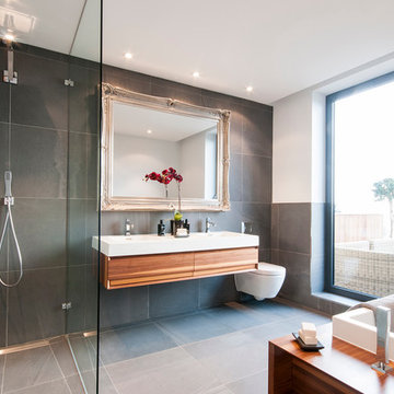 Contemporary Bathroom