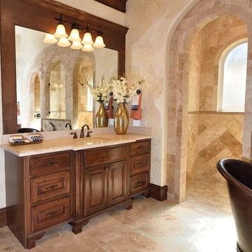 Tuscan Towne Lake Showcase