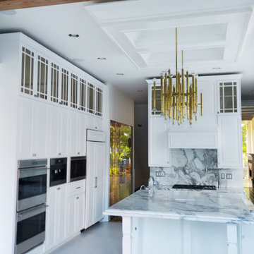 Lincoln Park, Chicago - Spraying Kitchen Cabinets & Interior Painting