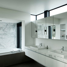 Main Ensuite