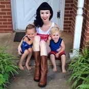 Emily Doll's photo