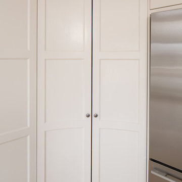 Jonathan Williams Fully Solid Handpainted Kitchen from Our Claridge Collection