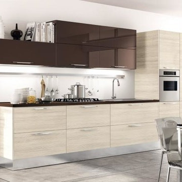 Modern Italian Custom Made Kitchens by LUBE