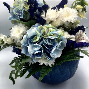 Floral Pumpkin Table Centerpieces