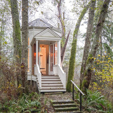 vashon island house on the hill
