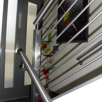 Avila: Modern Ornamental Railing