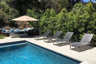 Inspiration for a patio remodel in Los Angeles