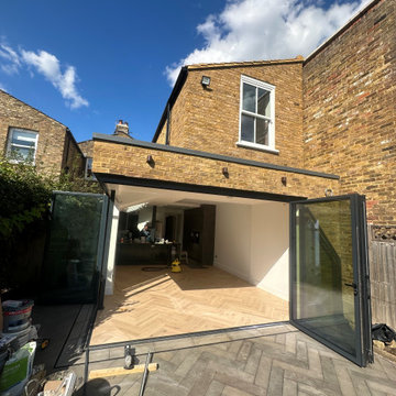 Hampton two-storey wrap around extension Floating Corner
