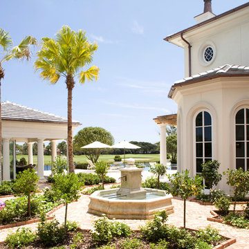 Classically inspired Seaside Estate in Ponte Vedra Beach, FL