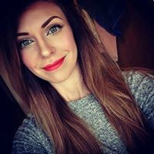 Jen Luckinss foto