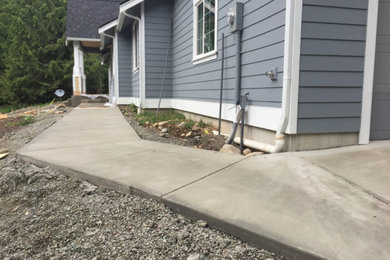 Custom Concrete Sidewalk