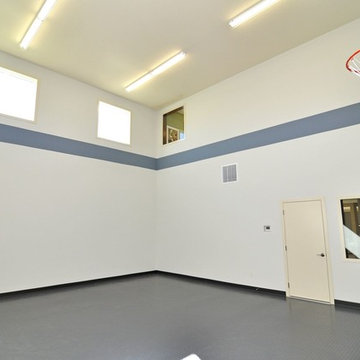 Craftsman Home With Indoor Sports Court