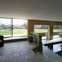 Dunloran House - Patio Doors