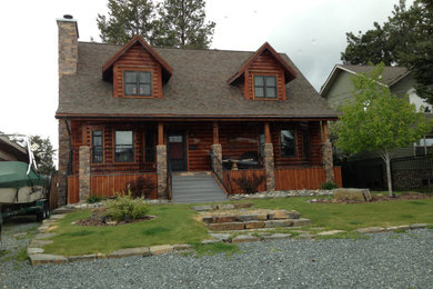 Example of a mountain style exterior home design in Vancouver