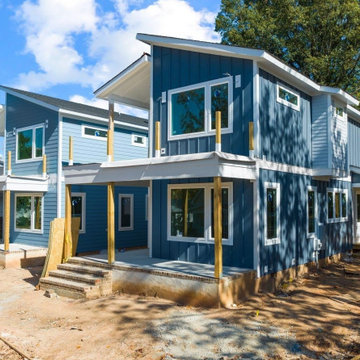 Siding Installation - James Hardie Lap Siding and B&B in Evening Blue