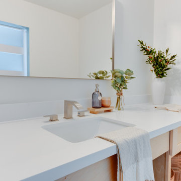 Bobbie's Bathroom