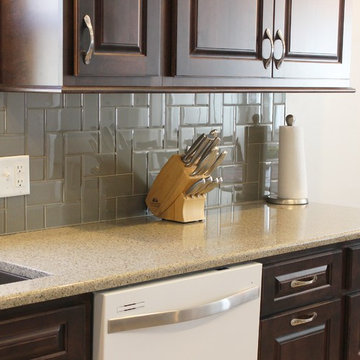 Moline, IL- Control Kitchen Clutter With a Custom Locker
