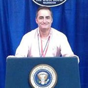 Louie Comer's photo