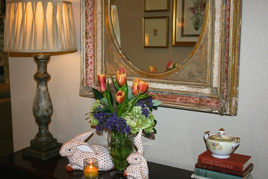 Inspiration for a timeless entryway remodel in Houston