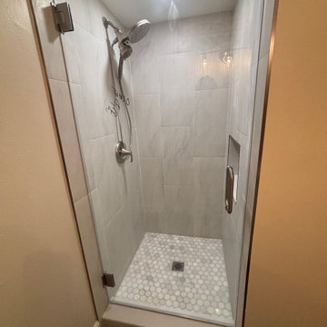 Transitional Bathroom Remodels & Full Condo Flooring Update – Florida