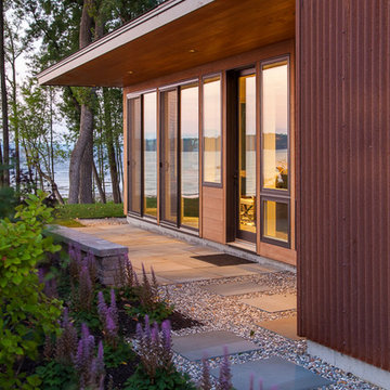 Contemporary Guest Cottage