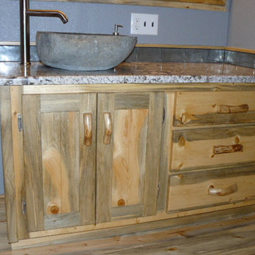 Custom Bathroom Vanities