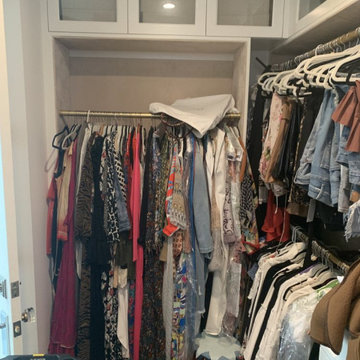 Manhattan Beach - Women's Closet