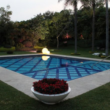 piscina area