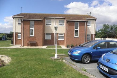 Pebbledash walls peviously unpainted sealed and painted with masonry paint