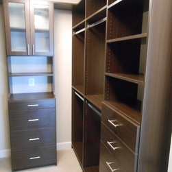 Walk-ins; Great Falls, VA - Dresser Valets And Organizers