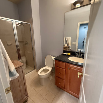 Bathroom Renovation – Modern Shower + Bold Geometric Tile Floor